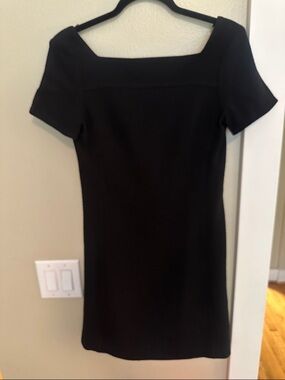 Elegant Black Square-Neck Mini Dress